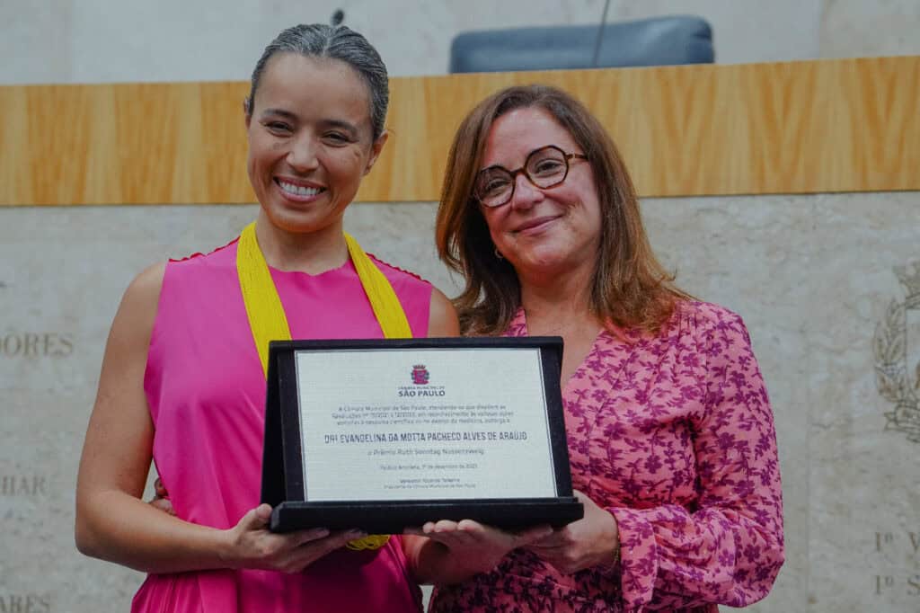 Instituto Ar - Imagens_Notícias_Diretora do Instituto Ar é homenageada com o Prêmio Ruth Sonntag Nussenzweig 2025_4