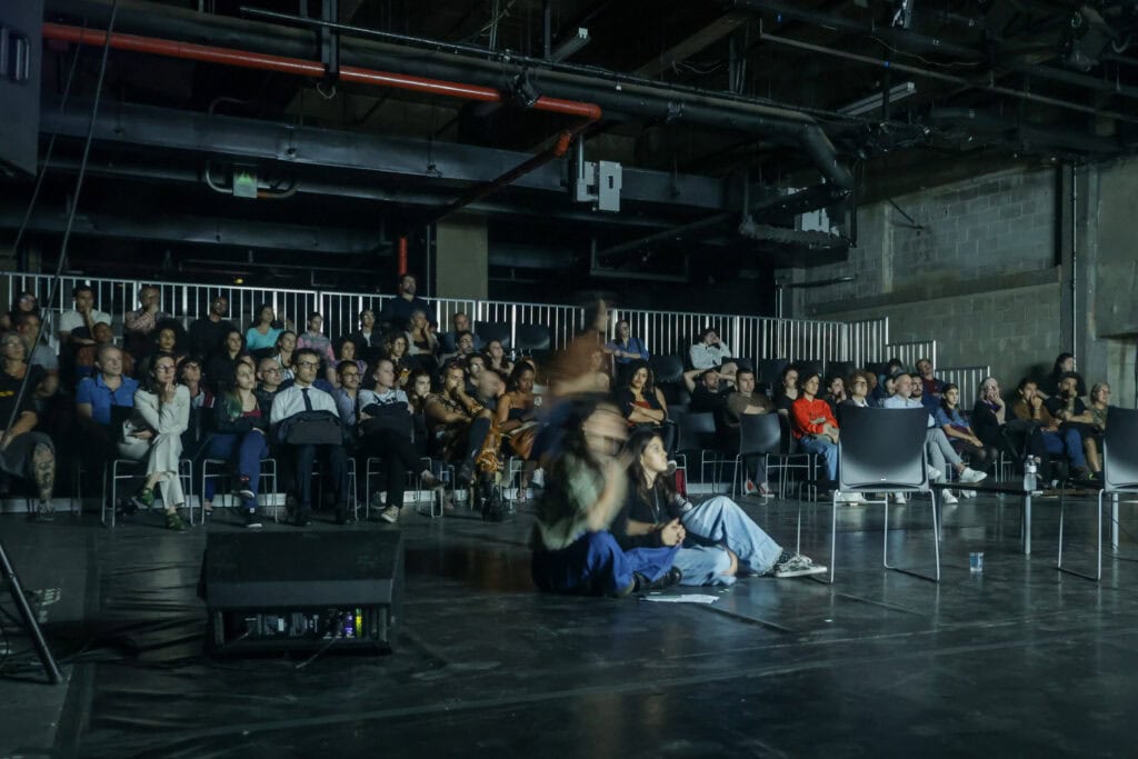 Instituto Ar - Imagens_Notícias_Festival AR-TE é lançado no CCSP com visita guiada, estreia de minidocumentário e debate sobre arte, ciência e futuro do ar que respiramos_1