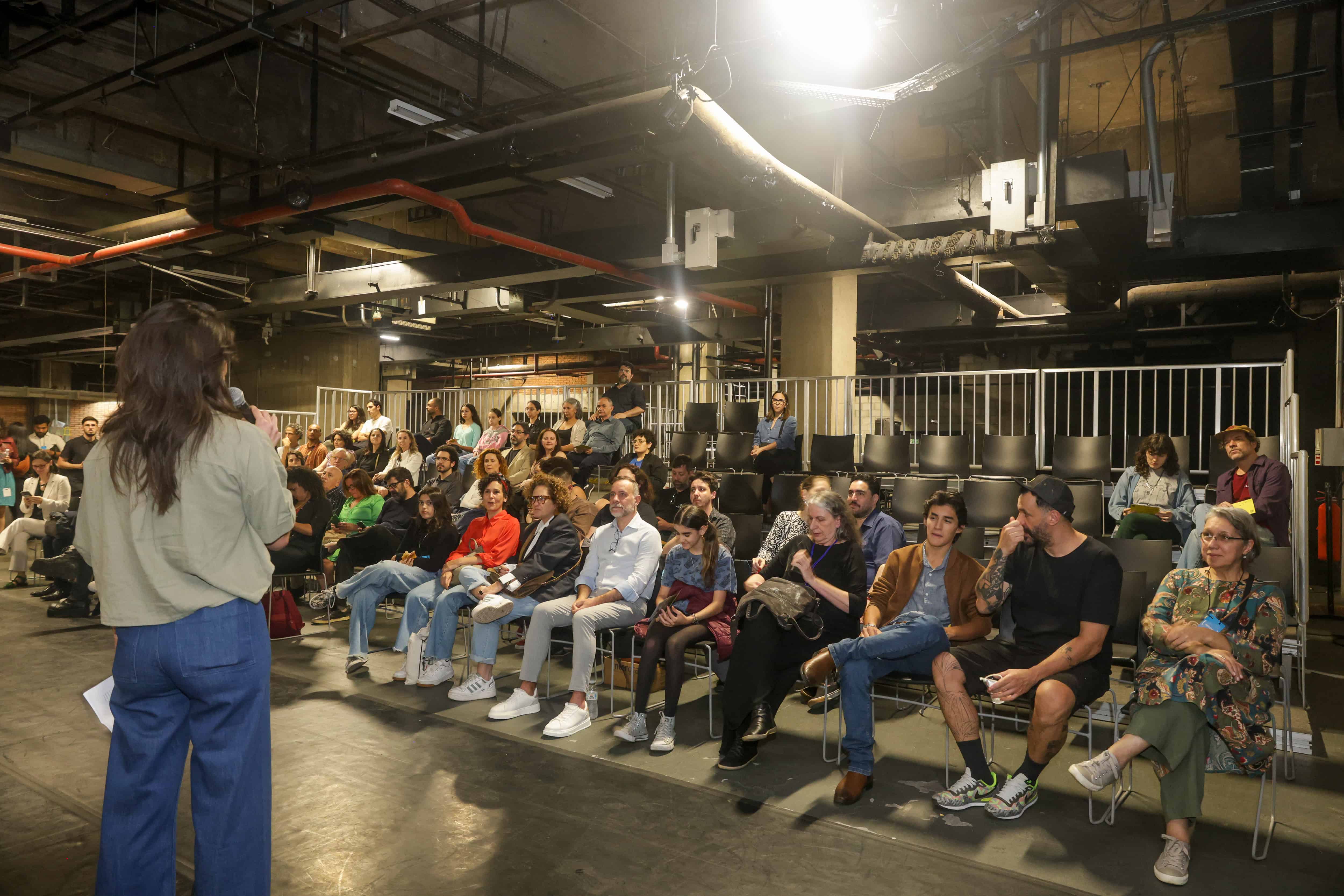 Instituto Ar - Imagens_Notícias_Festival AR-TE é lançado no CCSP com visita guiada, estreia de minidocumentário e debate sobre arte, ciência e futuro do ar que respiramos_8