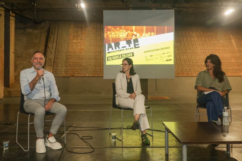 Instituto Ar - Imagens_Notícias_Festival AR-TE é lançado no CCSP com visita guiada, estreia de minidocumentário e debate sobre arte, ciência e futuro do ar que respiramos_9